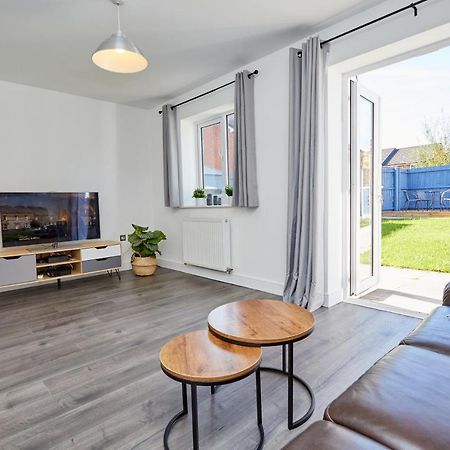 Cosy,Modern And Relaxing 3 Bedroom House With Parking Manchester Esterno foto