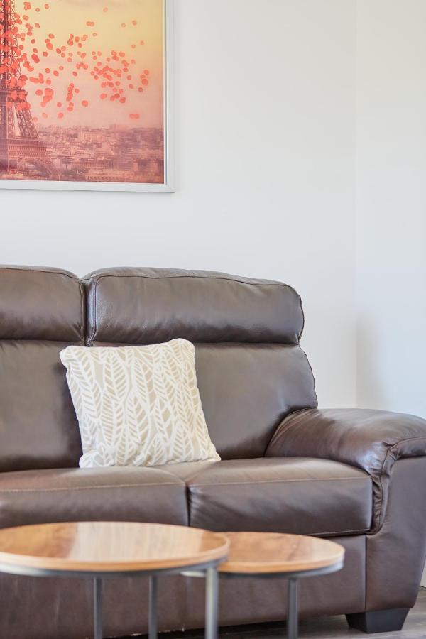 Cosy,Modern And Relaxing 3 Bedroom House With Parking Manchester Esterno foto