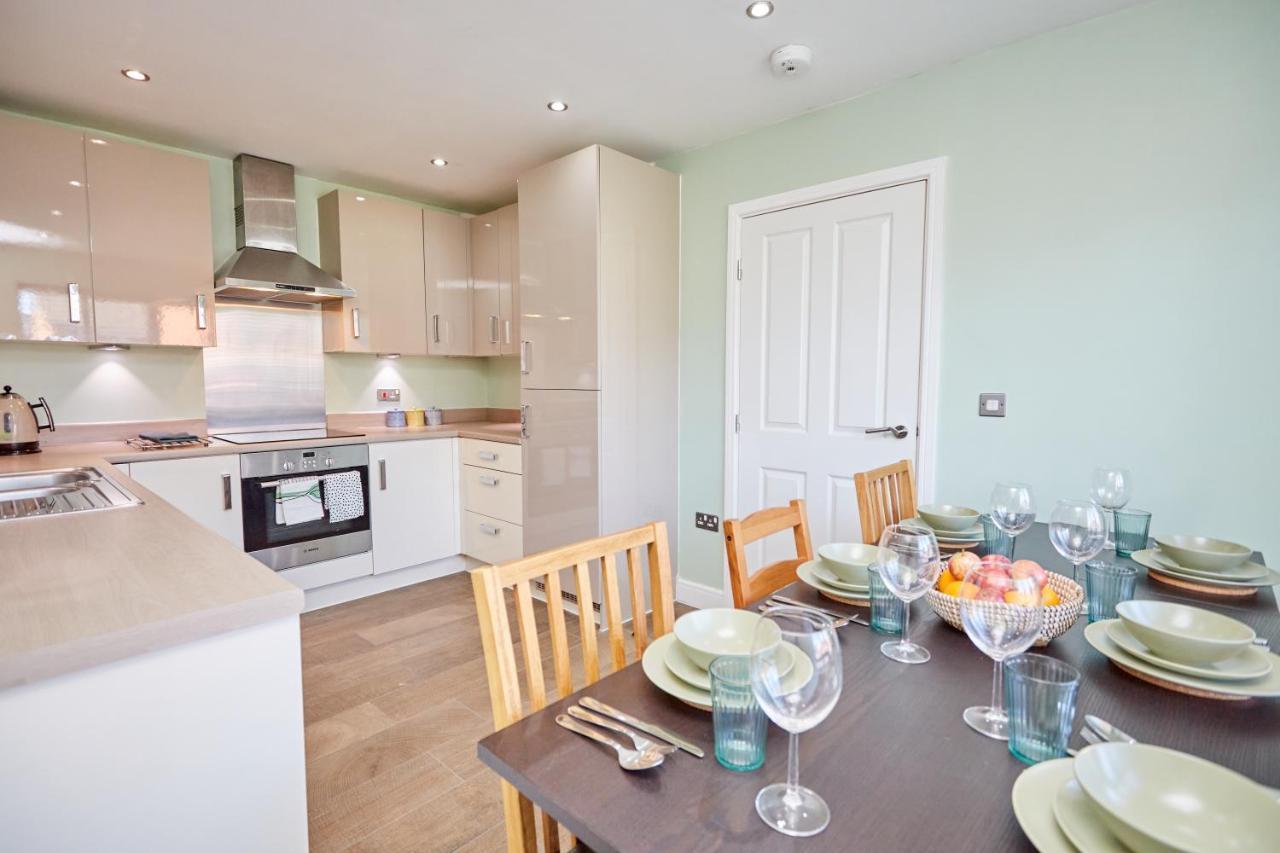 Cosy,Modern And Relaxing 3 Bedroom House With Parking Manchester Esterno foto
